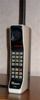 Motorola Dyna TAC1-G phone